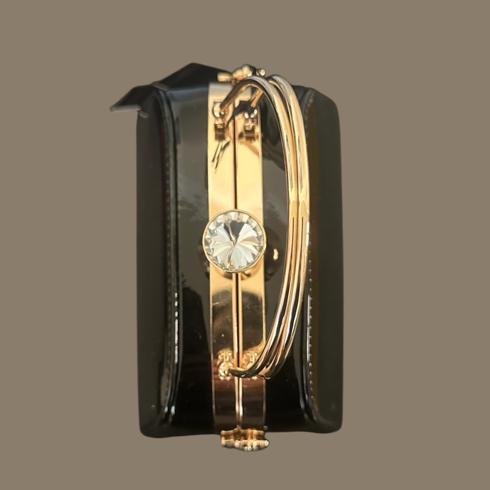 Black Patent Top-Handle Evening Bag with Gold Hardware - Picture 3 of 7